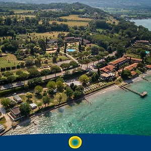 **** Aparthotel Desenzano Village Italië