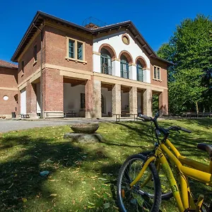  Hostel E Ostello, Parco Di Monza, Cascina Costa Alta Italië