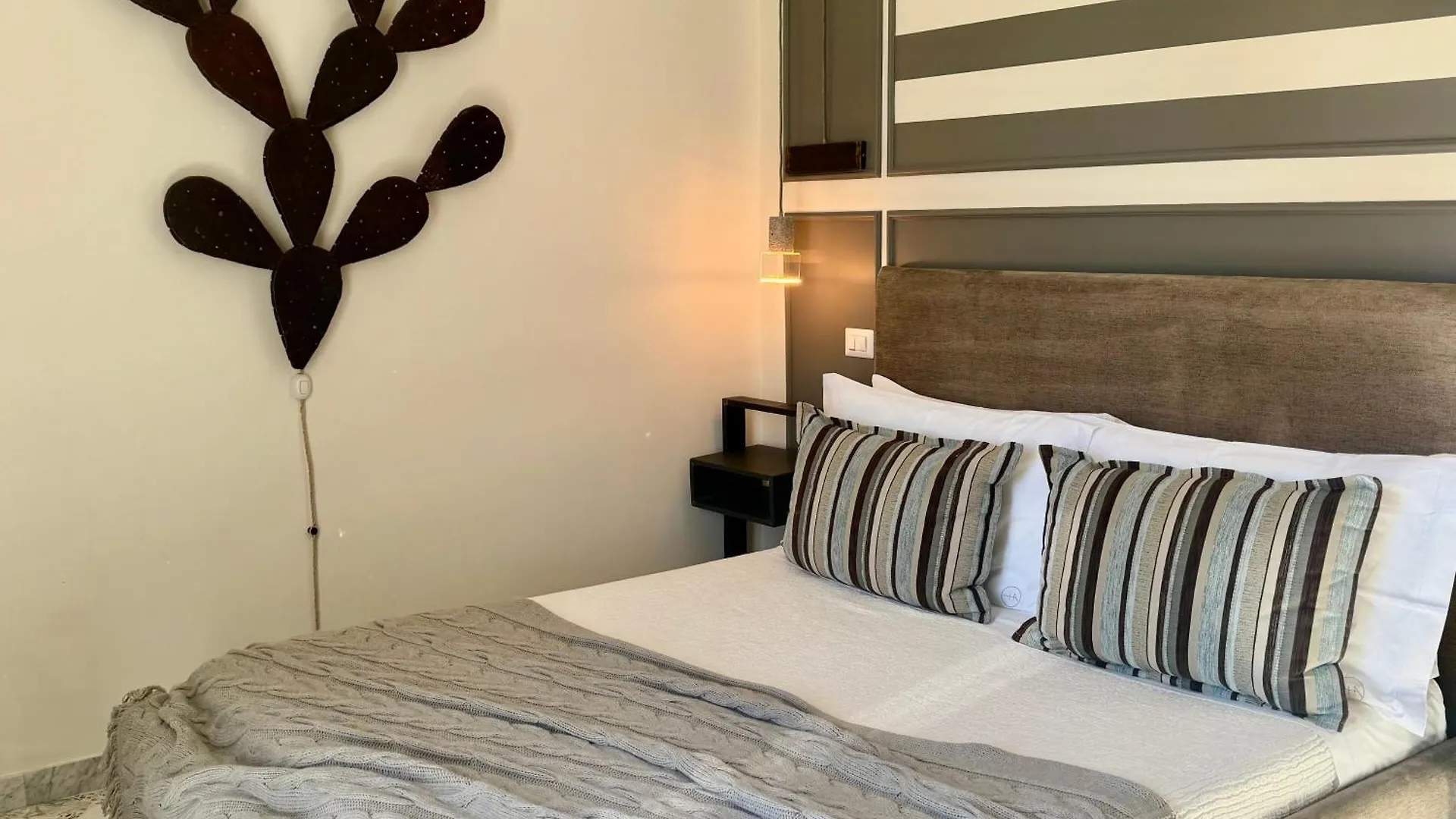 Habitare Lecce & Salento Bed & Breakfast